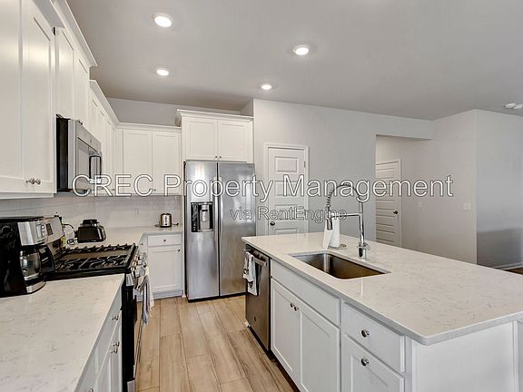 2nd image of 224 Camellia Bloom Dr