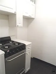 Rented by DSA Realty