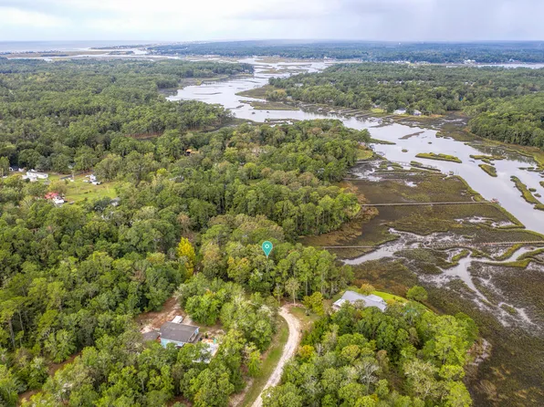 3018 Blue Dr SW, Supply, NC 28462