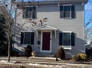 24 Saint John St, Lewisburg, PA 17837