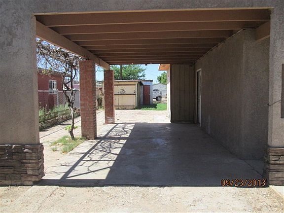 4th image of 1484 N Dimas Ave