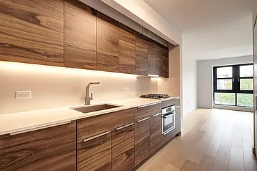 171 Suffolk Street, #4H