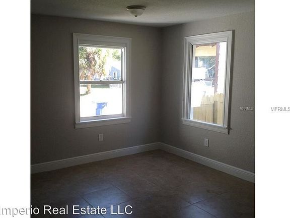5th image of 366 13th St N