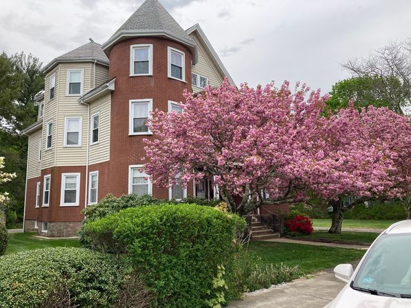 48 Seaver St Floor 3