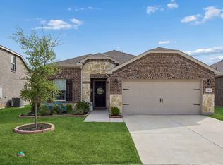 1303 Binfield Dr, Forney, TX 75126