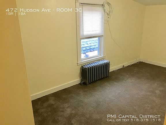 4th image of 472 Hudson Ave Room 3C