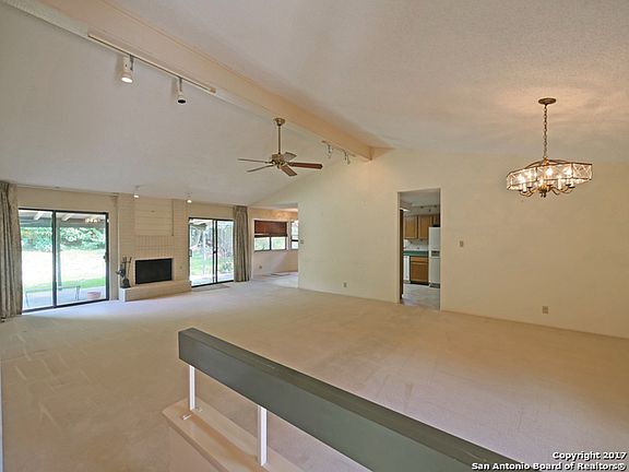 4th image of 10222 Grand Mdw