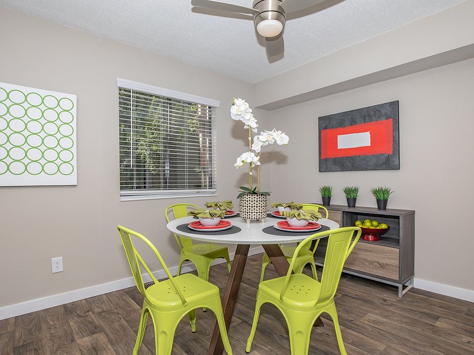 The Elliott at College Park Apartment Homes 8760 Lemode Ct