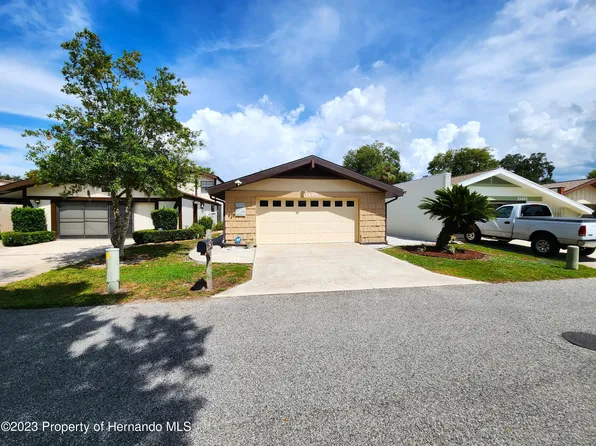 11499 W Riverhaven Dr, Homosassa, FL 34448