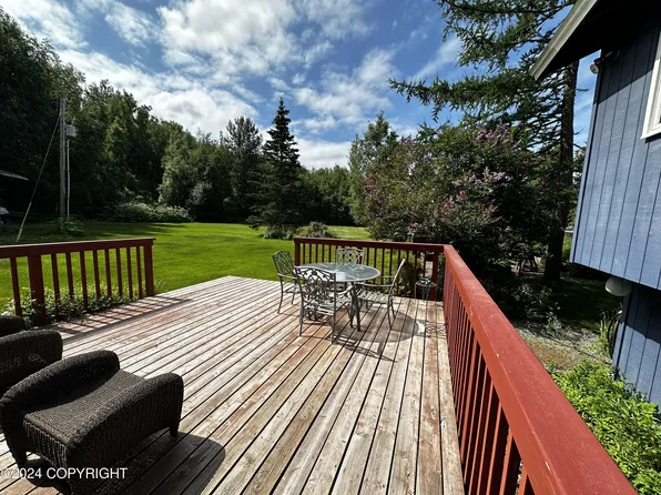 630 S Lower Rd, Palmer, AK 99645