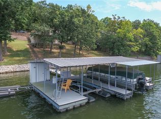 203 Derail Ln, Roach, MO 65787