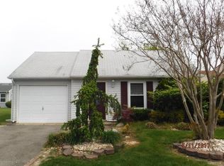 54 Buckingham Dr, Manchester, NJ