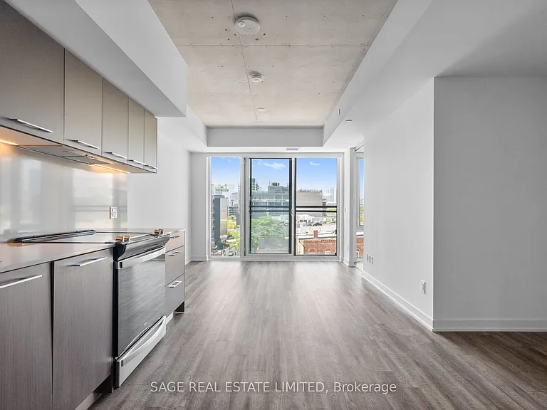 665 Queen St E #514 — Photo 4