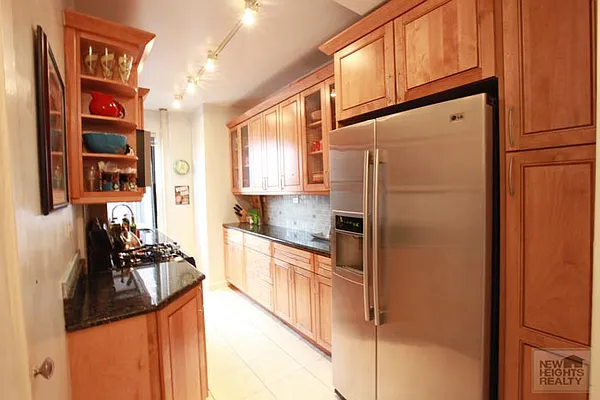 Sold by New Heights Realty | media 5