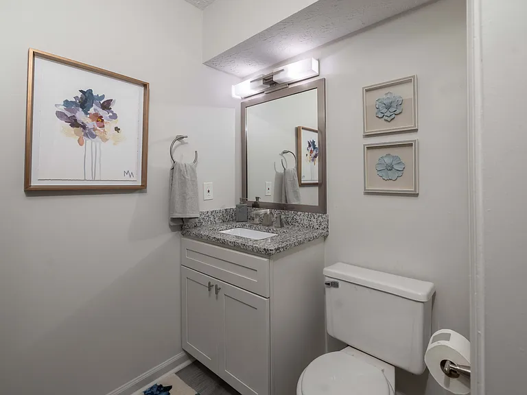 The Garratt Townhomes & Apartments — Photo 20