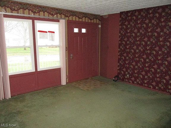 2nd image of 2120 Southeast Blvd