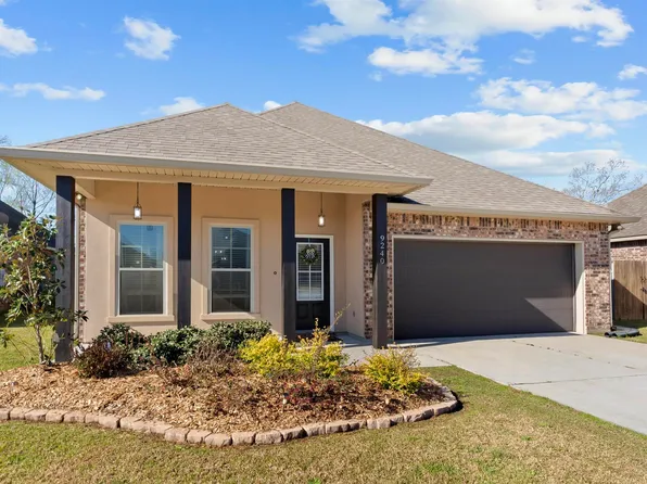 9240 Falling Oak Dr, Baton Rouge, LA 70817