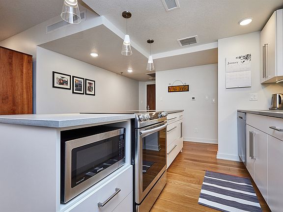 3rd image of 3930 Grand Ave #4GN