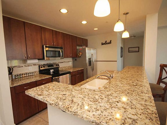 3rd image of 530 Miller Dr Unit 204
