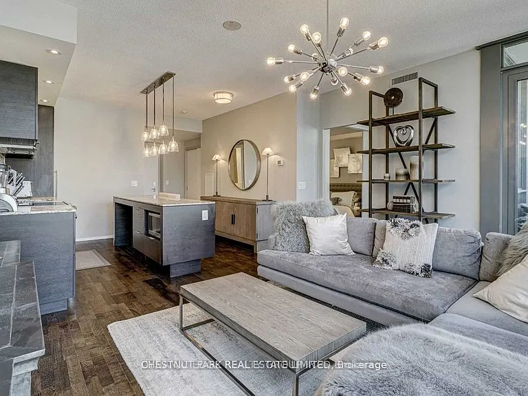 8 Charlotte St #2904 — Photo 3