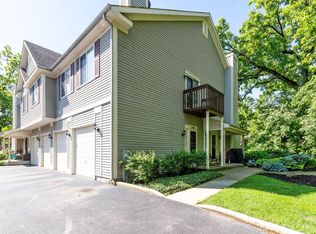 278 Windsor Ct UNIT D, South Elgin, IL 60177