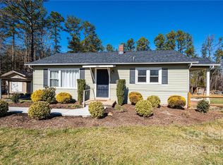 181 S And K Rd, Hickory, NC 28601