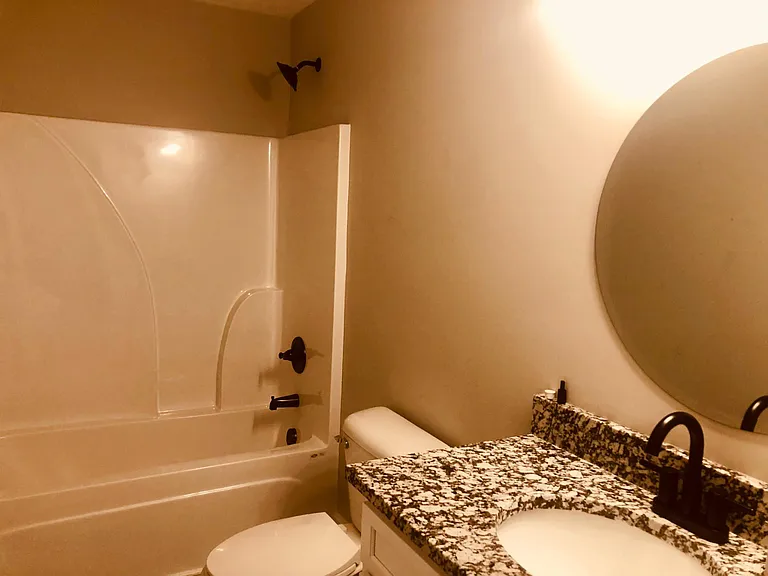 202 Graham Way — Photo 8