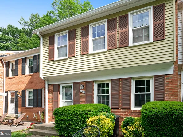 8378 Uxbridge Ct, Springfield, VA 22151