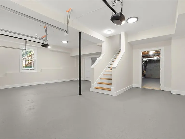 404 Way Bridge Ct NE — Photo 36