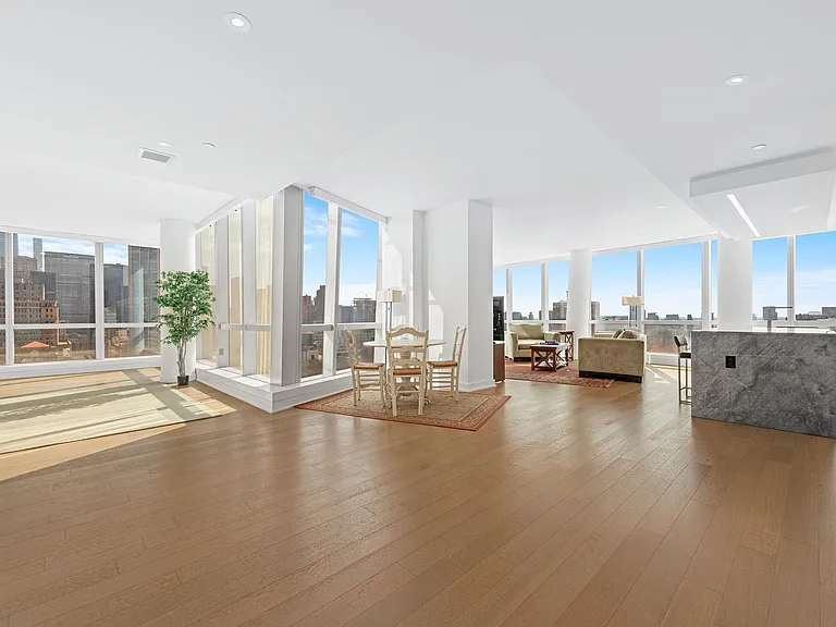 400 Park Ave S #28C — Photo 1