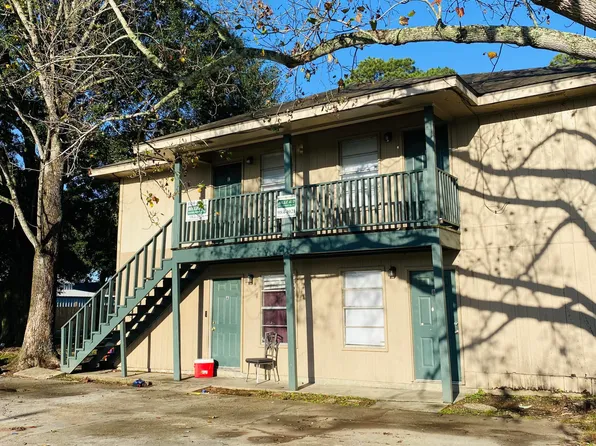 426 Vieux Orleans Cir, Lafayette, LA 70508