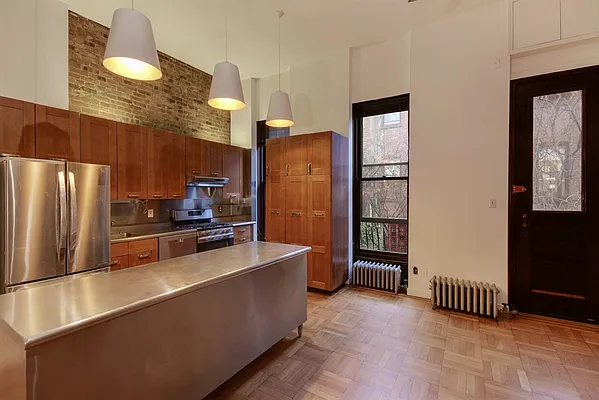 Rented by Corcoran | media 15