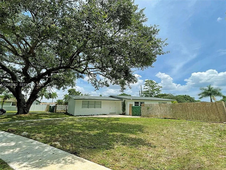1606 NW 12th Ave — Photo 64