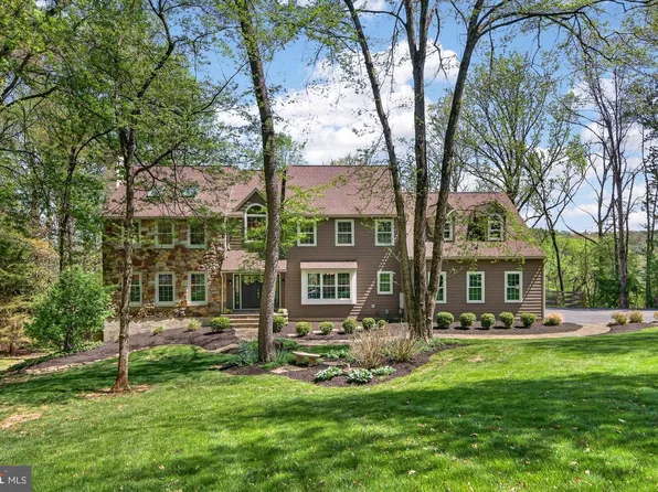 1207 Tullamore Cir, Chester Springs, PA 19425