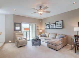 3935 E Rough Rider Rd UNIT 1002, Phoenix, AZ 85050