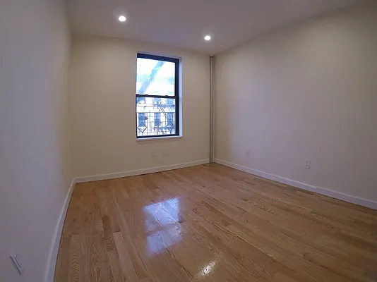 Rented by Bohemia Realty Group | media 64