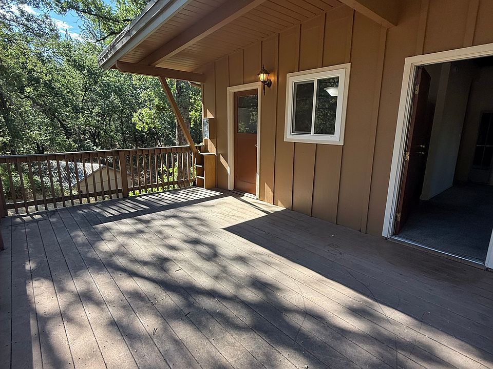 Front deck