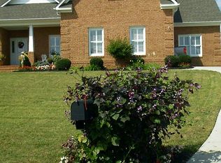 1638 Pinnacle Point Dr, Alcoa, TN 37701