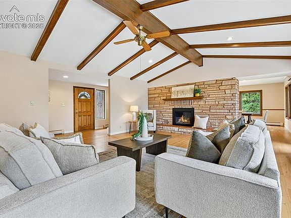 5th image of 19275 Silver Sage Way