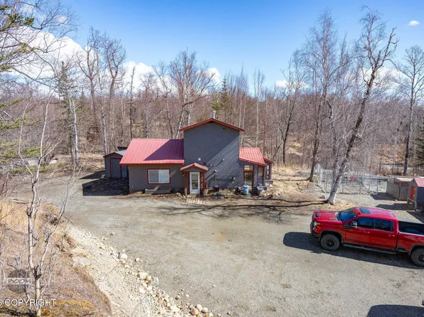 6061 N Anjanette Dr, Palmer, AK 99645