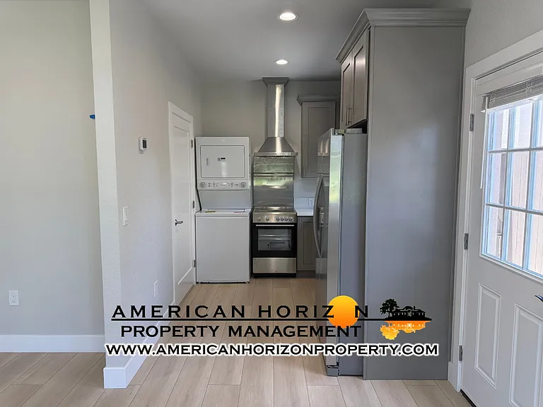 6597 Laurel Crest Cir #A — Photo 4