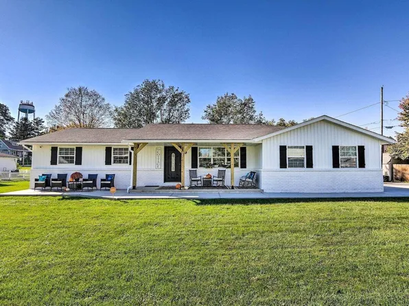12063 2nd Ave, Millersport, OH 43046
