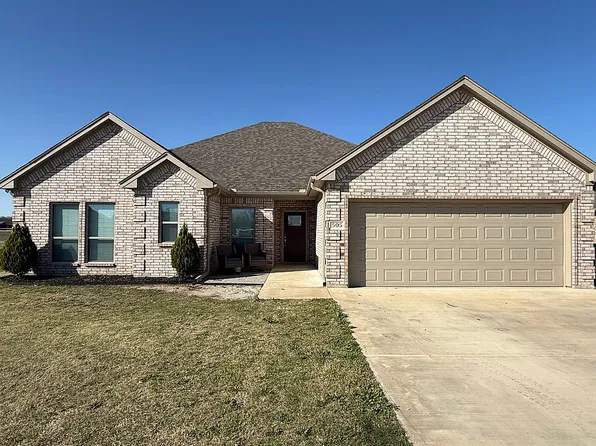 505 N Neu Dr, Lindsay, TX 76250