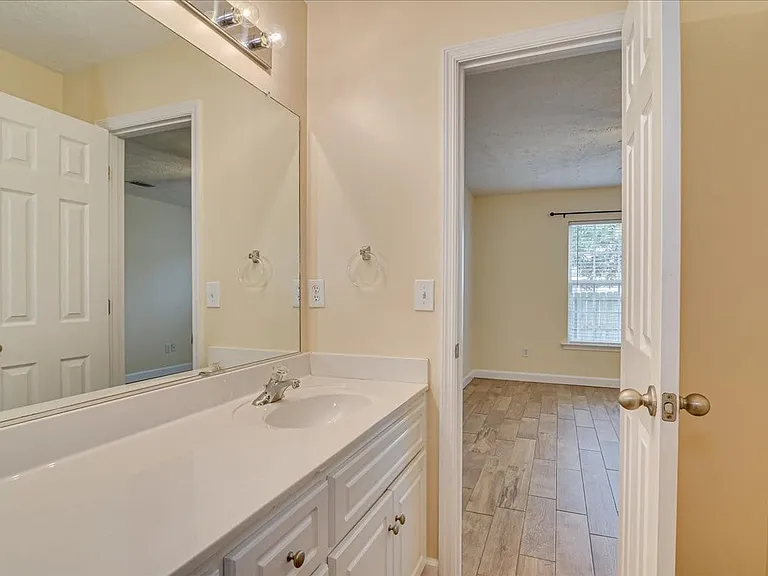 969 Cammaron Way — Photo 26