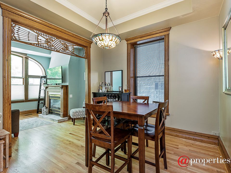 Living Room / Dining Room