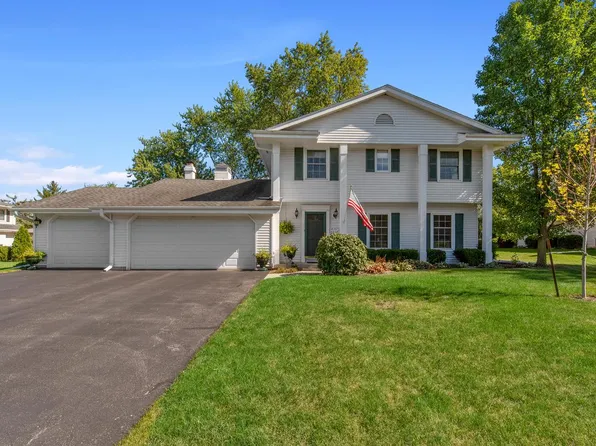 W182N8314 Georgetown DRIVE, Menomonee Falls, WI 53051