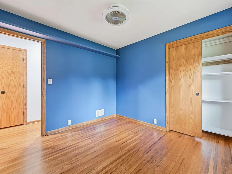 3315 S 104th Ave — Photo 10