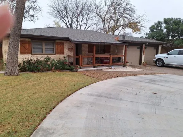3425 68th Dr, Lubbock, TX 79413