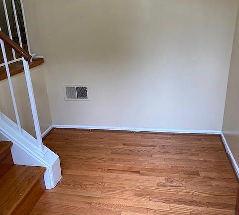 5th image of 7878 Colonial Village Row