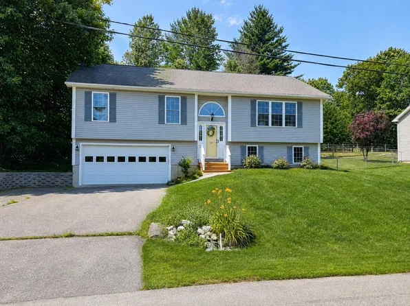 24 Marion Drive, Hampden, ME 04444